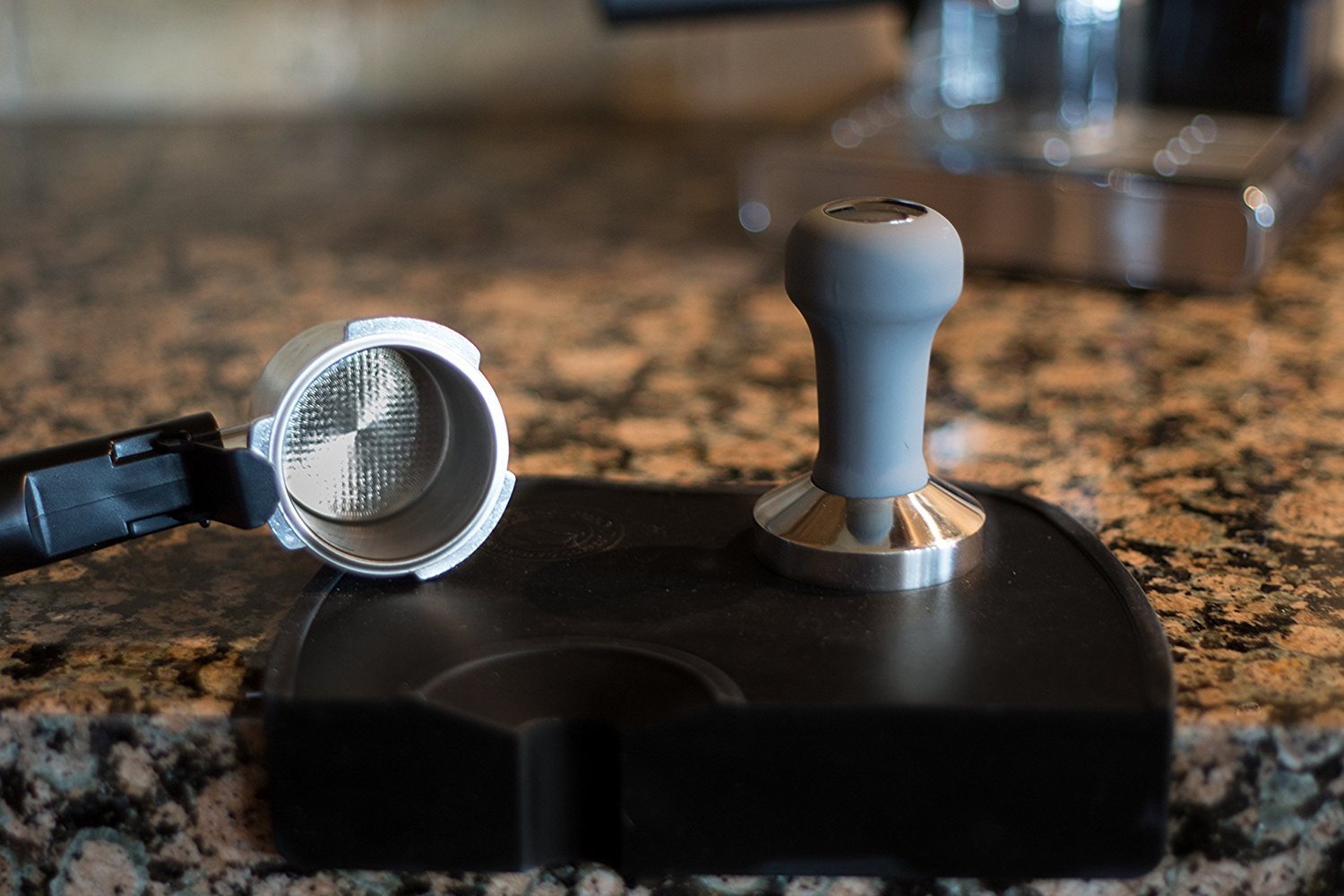 CREMA PRO Tamper Mat Overhang - Saraya Coffee Roasters