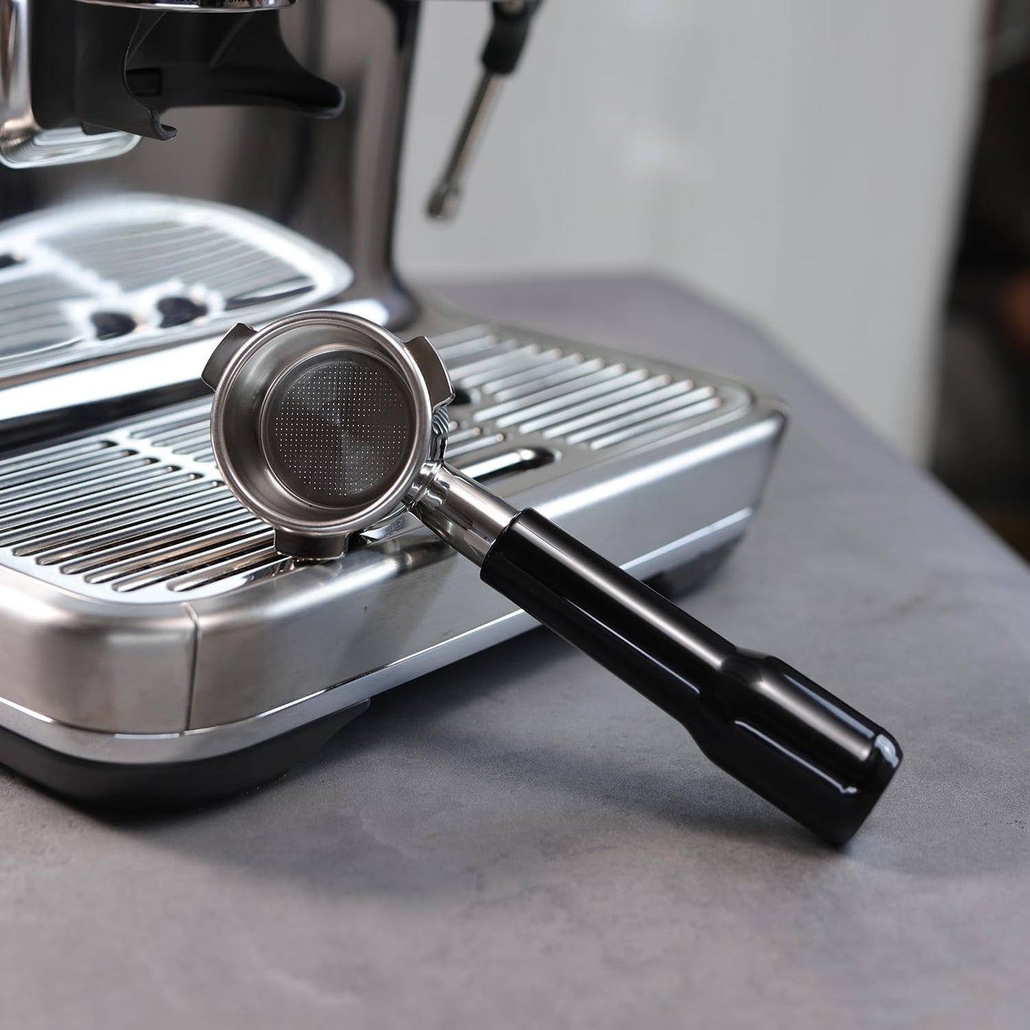 Saraya Bottomless Portafilter 54mm for Breville Sage Espresso Machines with Precision Filter Basket
